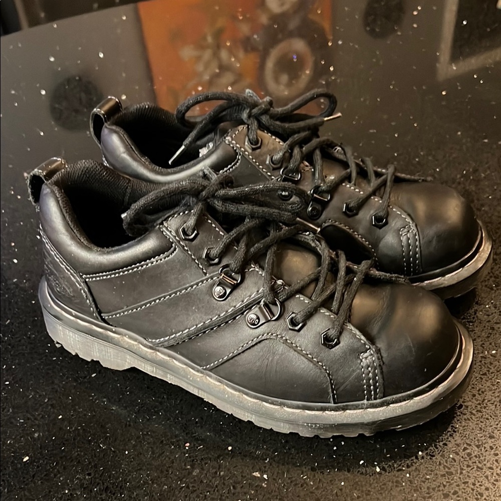 Dr Martens Finnegans